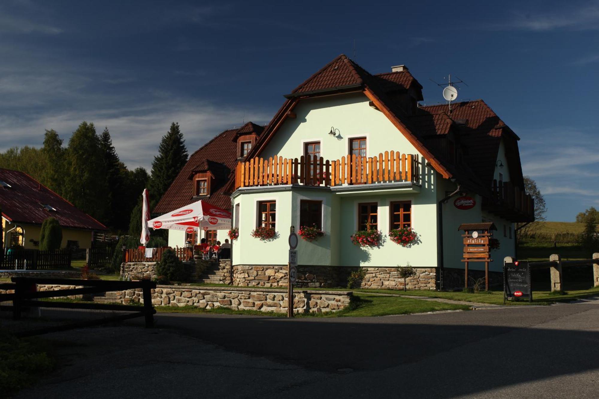 Penzion U Studeneho Potoka Hotell Nove Hute Exteriör bild